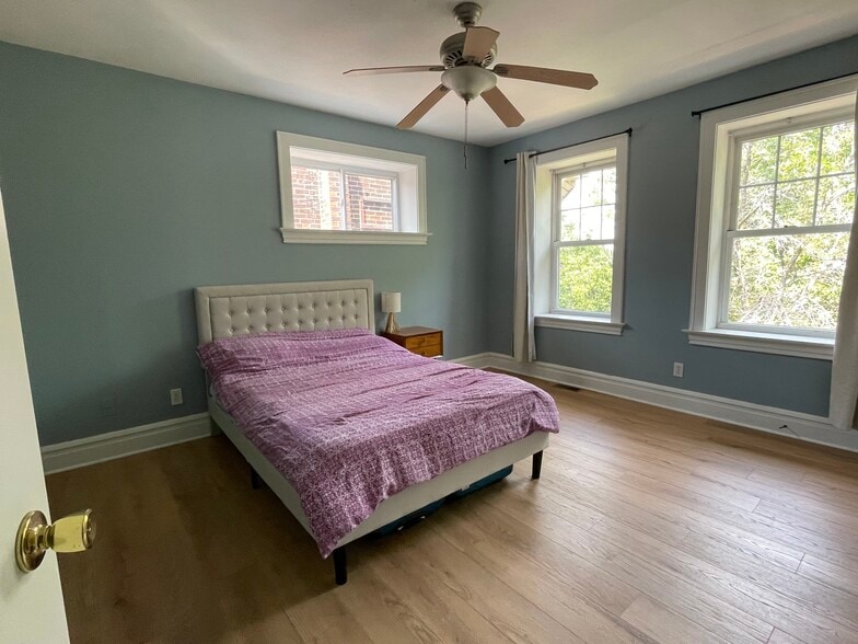Upstairs Bedroom 3 - 3936 Utah St