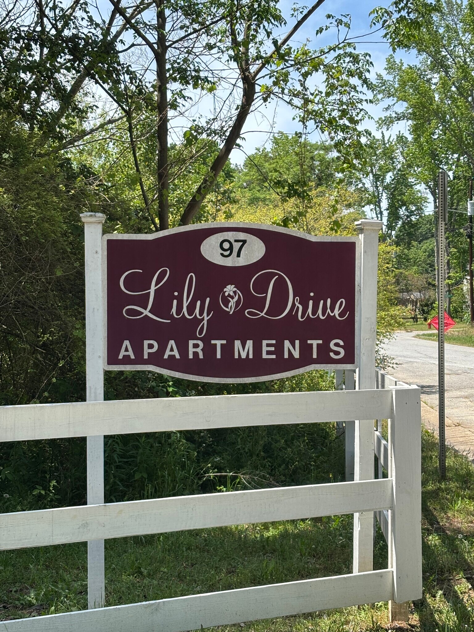 Entrance Sign - 97 Lily Dr
