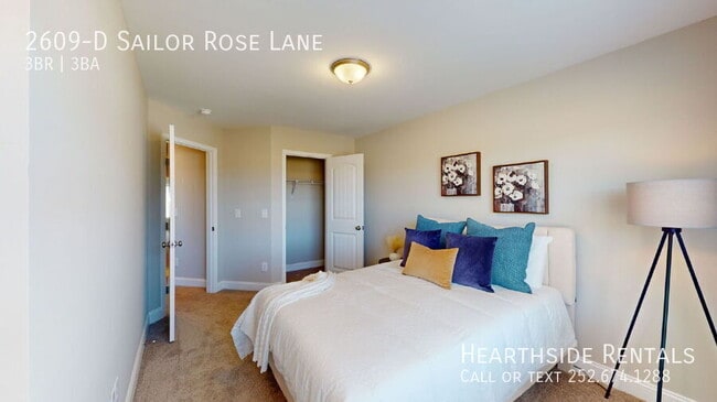 Building Photo - 2609-D Sailor Rose Ln