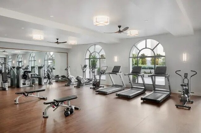 Building Photo - 3098 W Kyne St