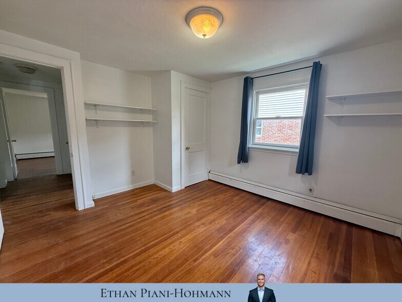 Building Photo - 43 Aldrich Rd
