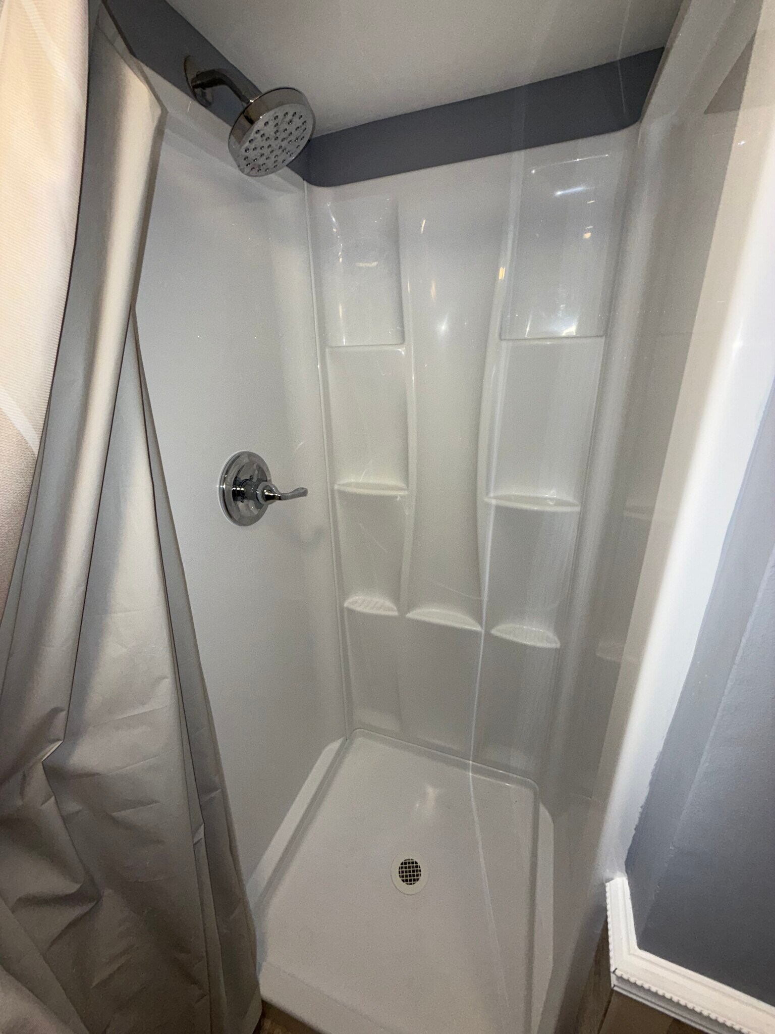 Building Photo - 8 Woody Pl