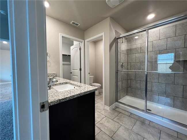 Building Photo - 7637 Bullrider Dr