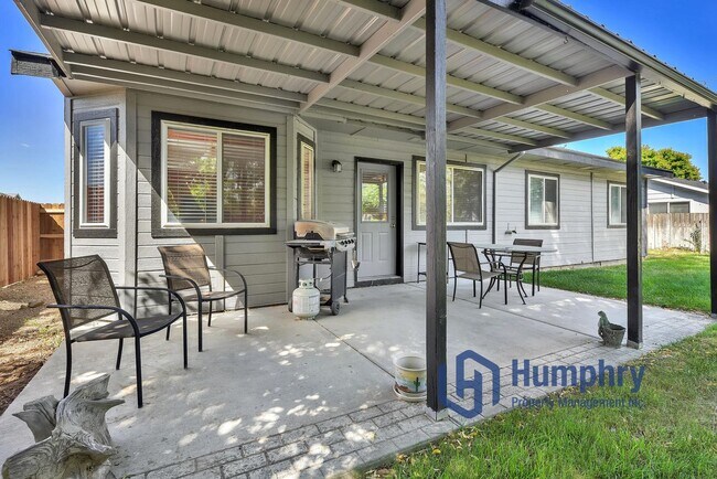 Building Photo - Charming home in Meridian