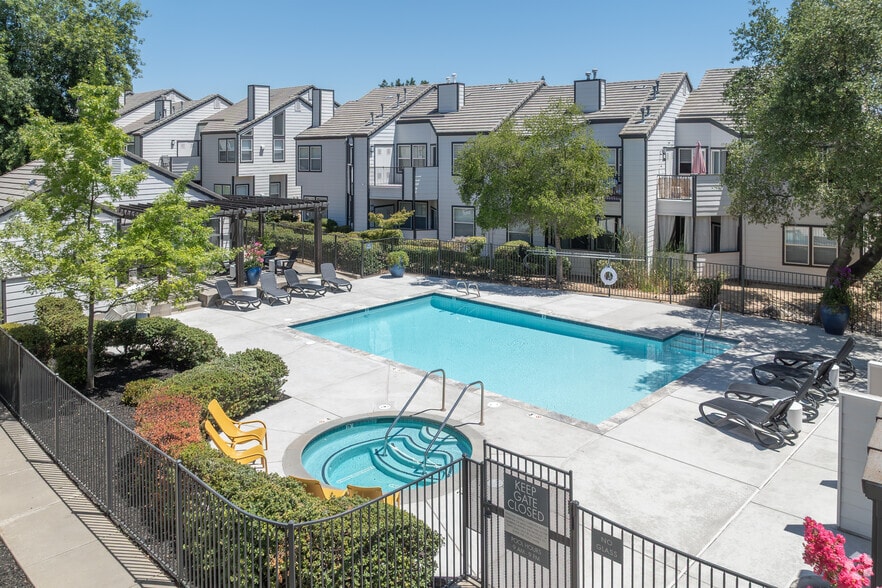 Pool Area - GRANITE CREEK
