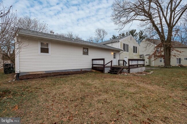 Building Photo - 8306 Aletta Pl