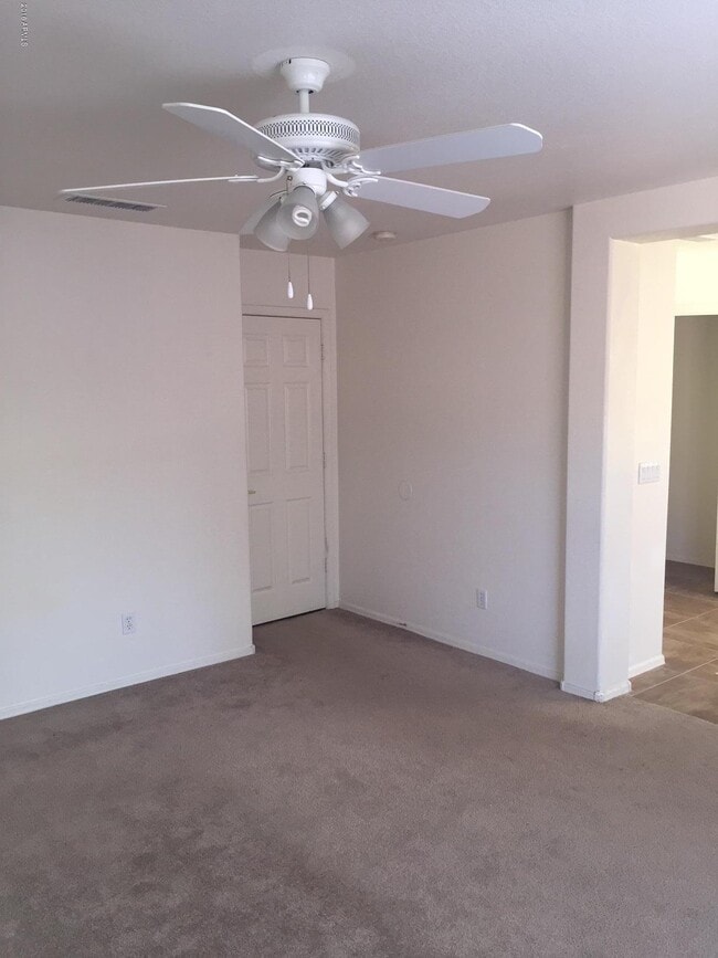 Building Photo - 16054 N 138th Dr