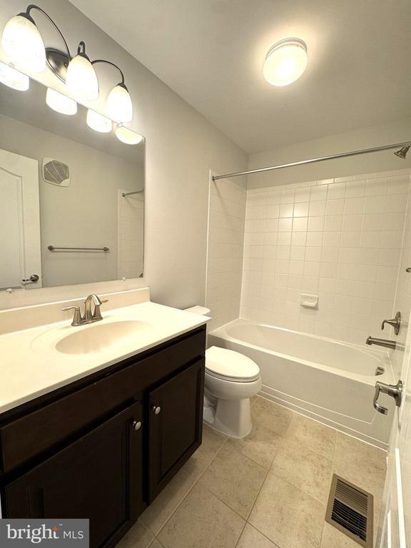 Building Photo - 4812 Dane Ridge Cir