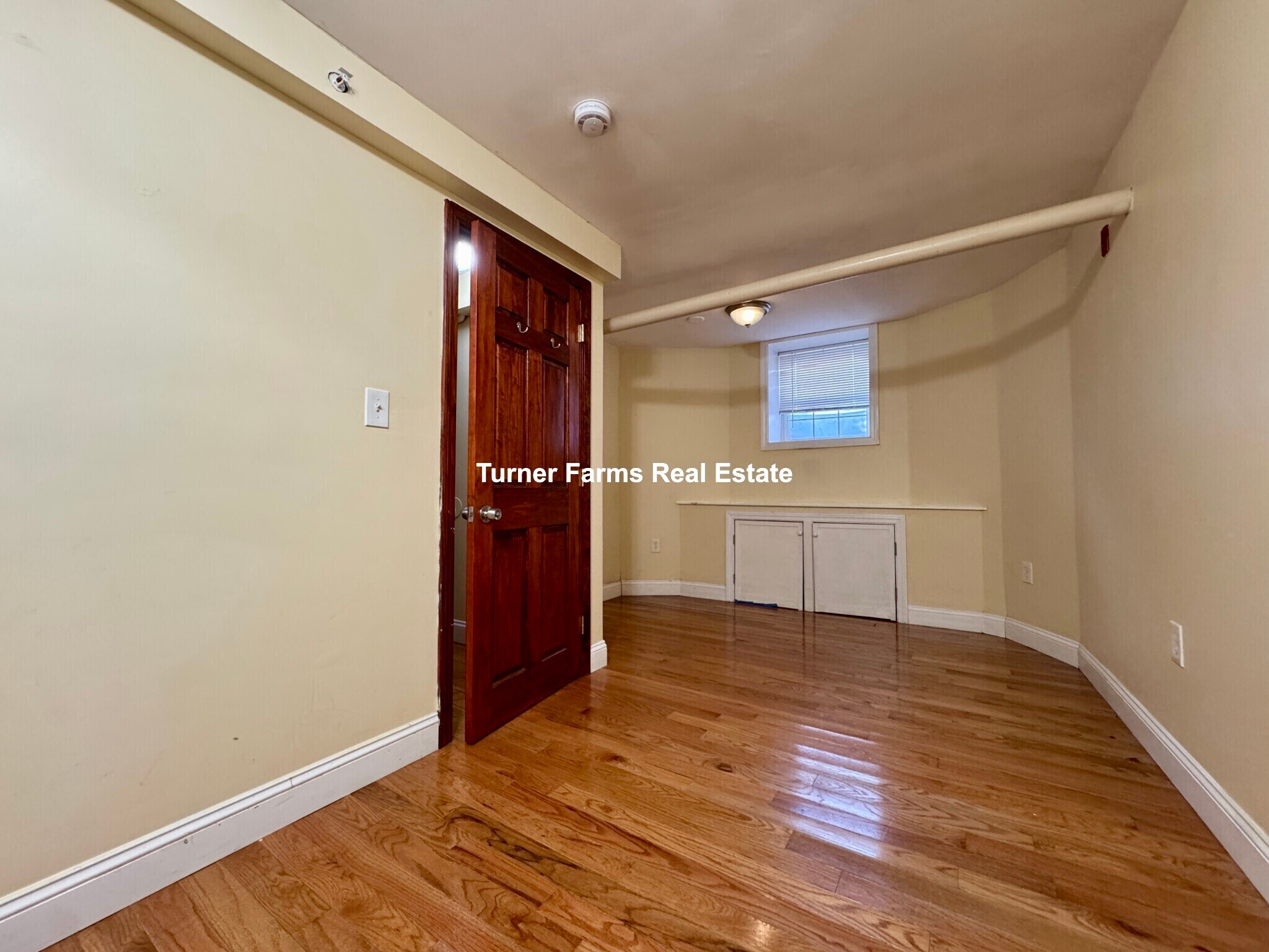 Building Photo - 154 Magazine St