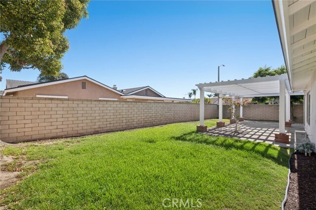 Building Photo - 8822 Bellshire Dr