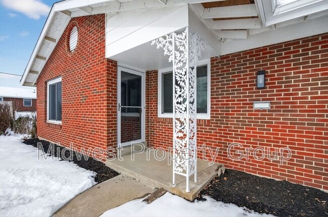 Building Photo - 5165 West Wood Drive