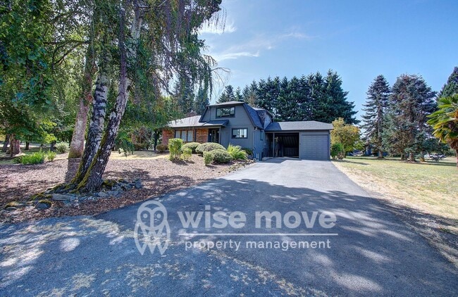 Building Photo - Felida Park- 4 Bedrooms on 1.5 Acres