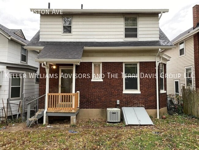 Building Photo - 4133 Huston Ave