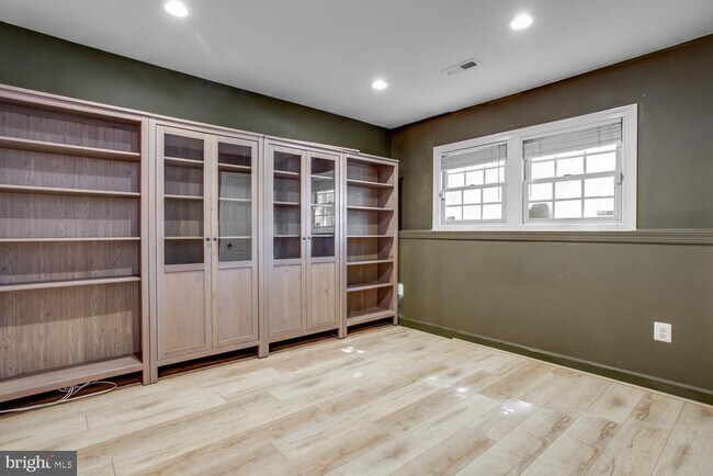 Building Photo - 6248 Levi Ct