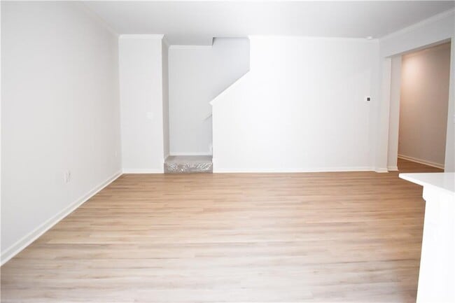 Building Photo - 6686 Corryton St