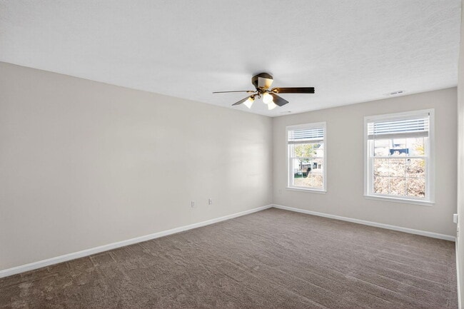 Building Photo - 47225 Schwartzkopf Dr