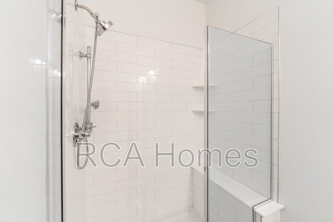 Building Photo - 616 Pomeroy St