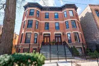 Building Photo - 2208 N Sedgwick St
