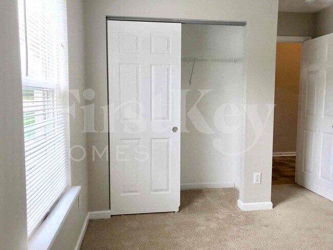 Building Photo - 12 Amelia Park Dr