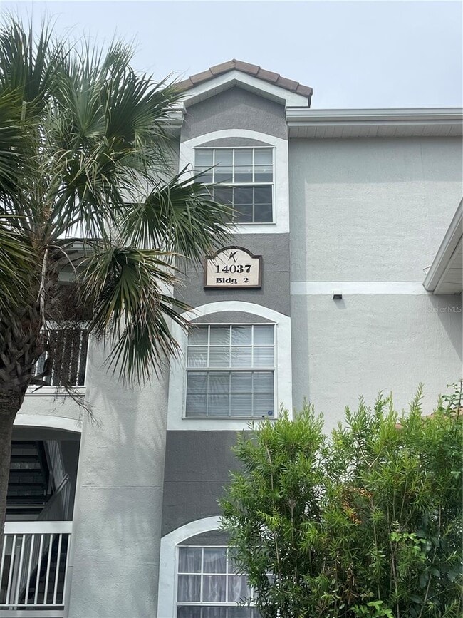 Building Photo - 14037 Fairway Island Dr