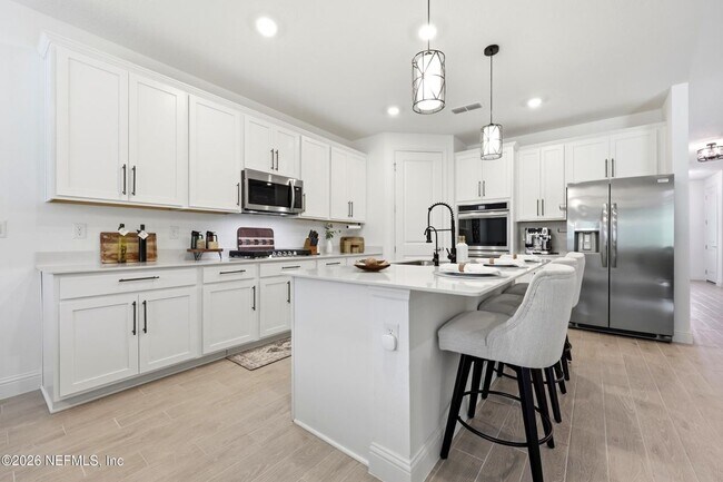 Building Photo - 75722 Bayley Pl
