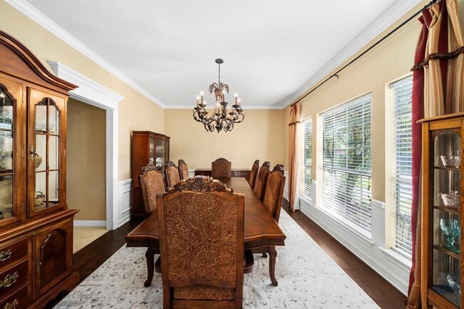 Building Photo - 4111 Rock Springs Dr
