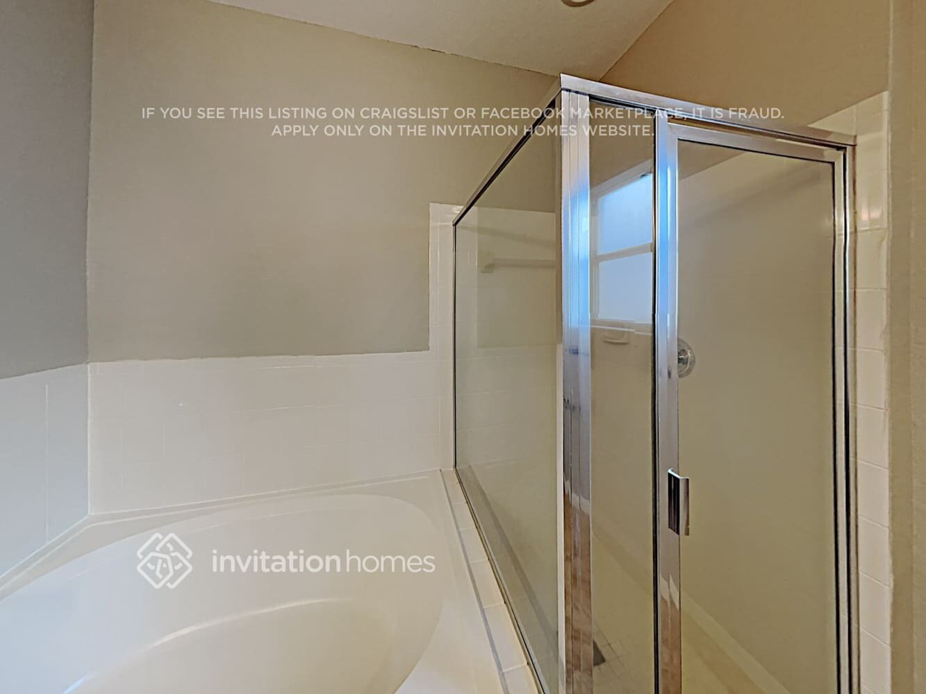 Building Photo - 3669 Sandhill Crane Dr
