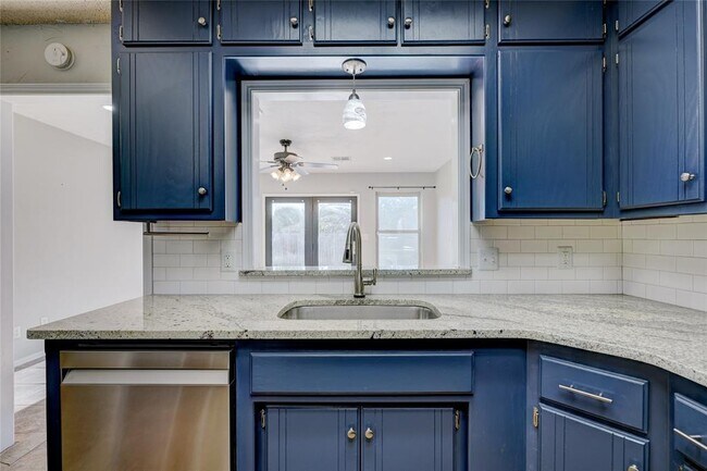 Building Photo - 13224 Marsh Ln