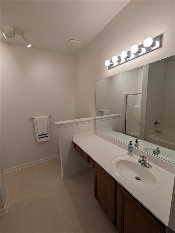 Building Photo - 65 Oakmont Dr