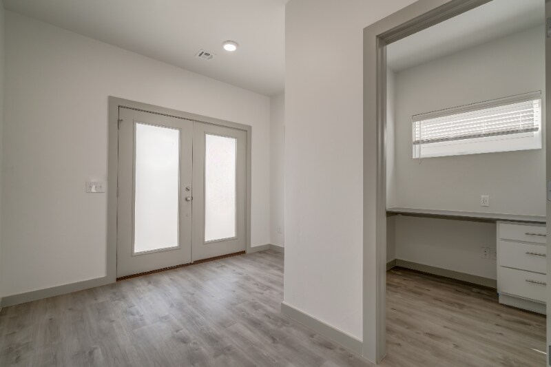 Building Photo - 13518 Vinita Dr