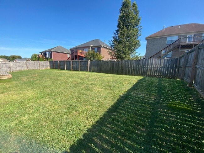 Building Photo - 420 Berger Farm Dr