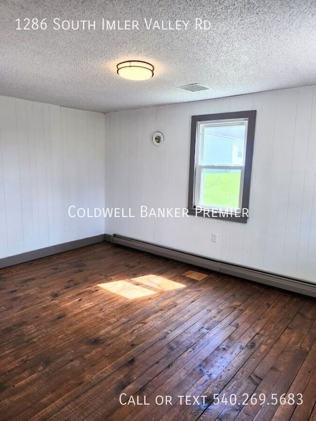 Building Photo - 1286 S Imler Valley Rd
