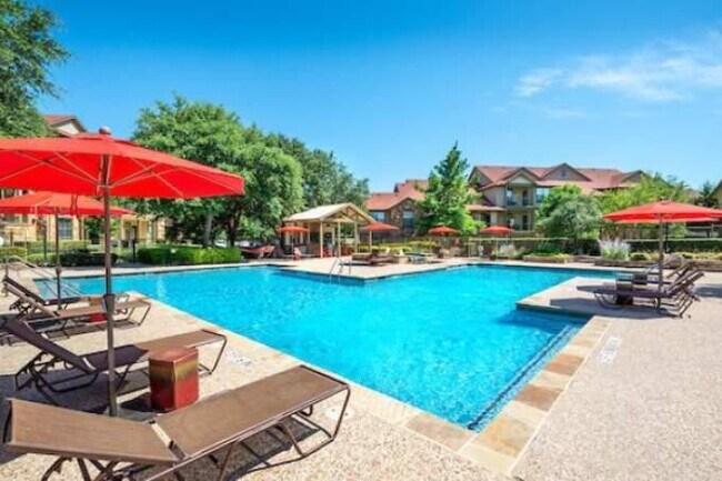 Building Photo - 2 bedroom in Benbrook TX 76126