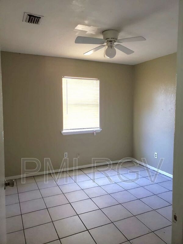 Building Photo - 1608 Norma Ln