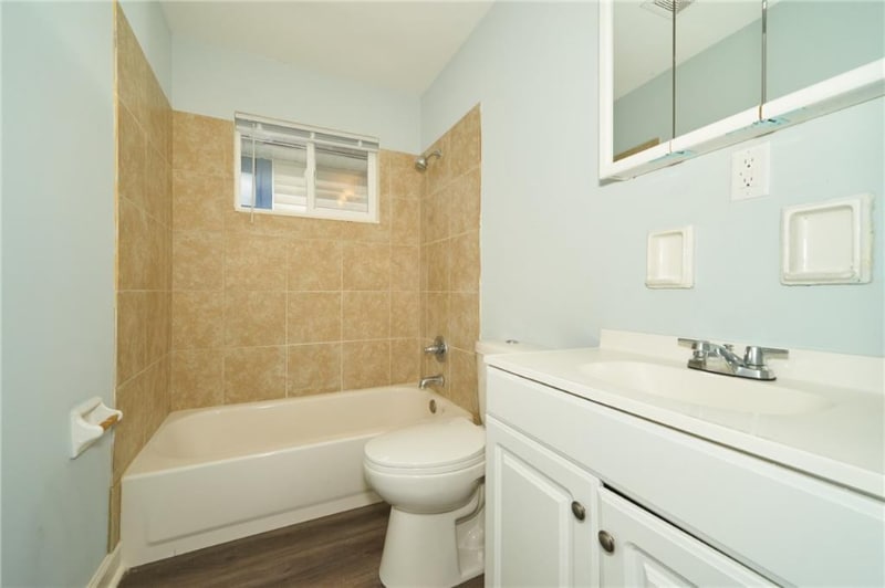 Building Photo - 1862 N Dexter St