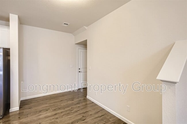 Building Photo - 679 Stonebridge Dr