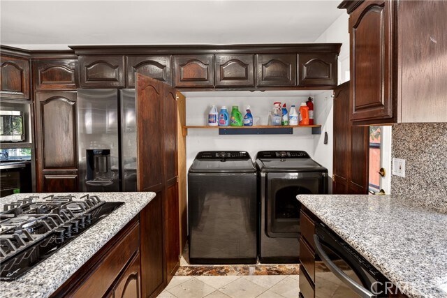 Building Photo - 4115 Laurelgrove Ave