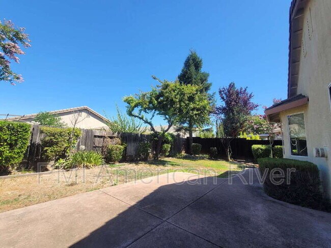 Building Photo - 10920 Bellone Way