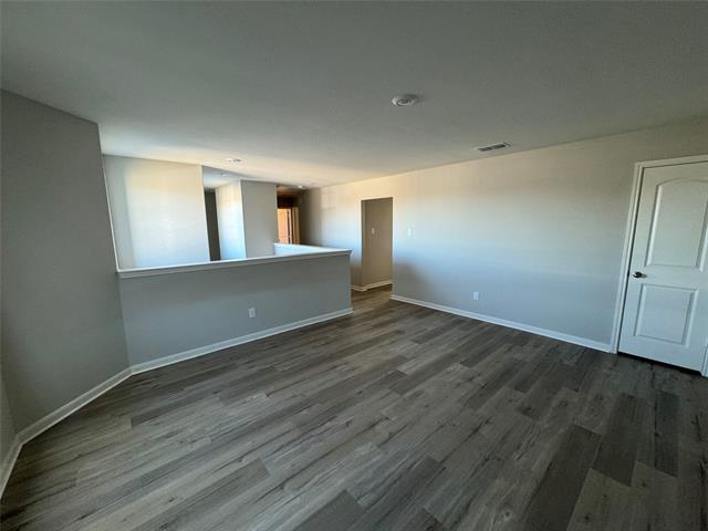 Building Photo - 213 Emma Dr