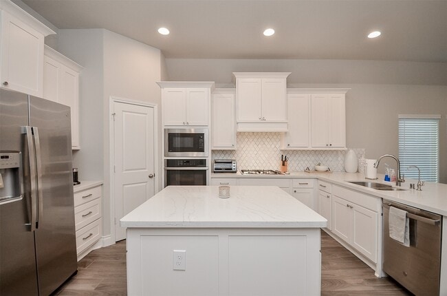 Building Photo - 6926 Myrtle Dr