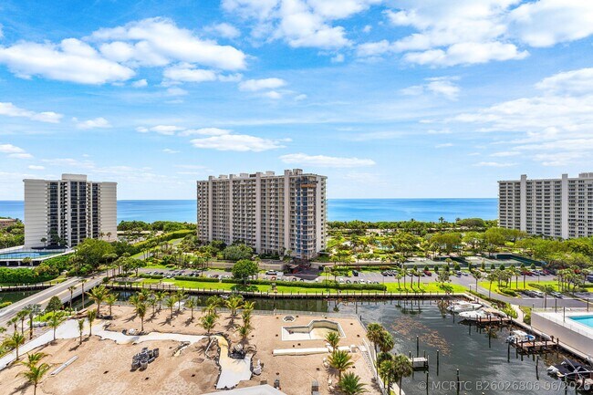 Building Photo - 4201 N Ocean Blvd