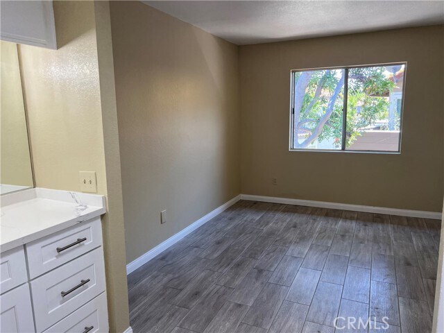 Building Photo - 3663 Country Oaks Loop