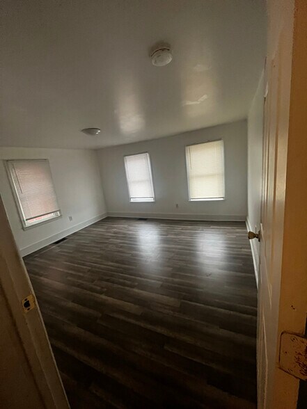 Building Photo - 727 Washington Ave