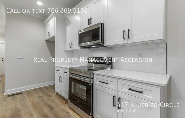 Building Photo - 417 Blue Bird Cir