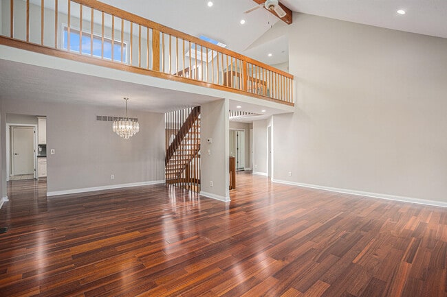 Building Photo - 36721 Tanglewood Ln