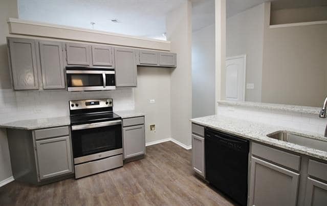 Building Photo - 1147 Walnut Hill Ln