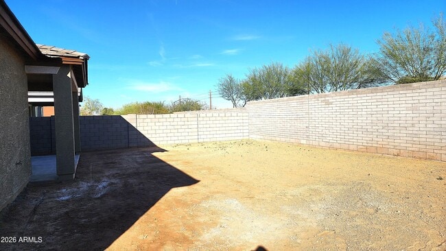 Building Photo - 2934 E Augusta Ave