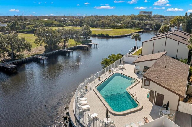 Building Photo - 412 Moorings Cove Dr