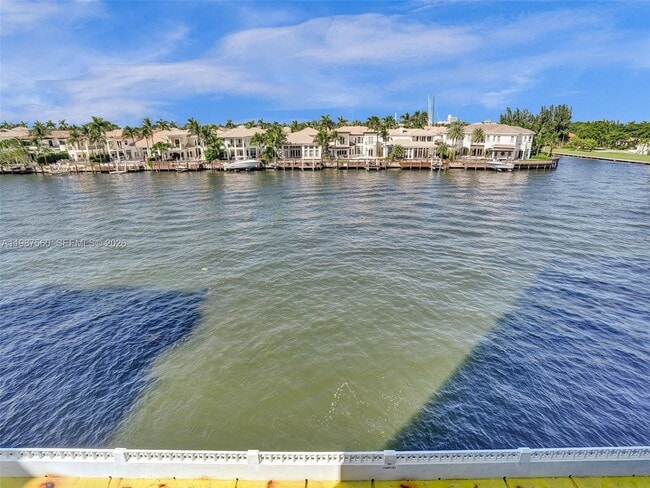 Building Photo - 1400 S Ocean Dr