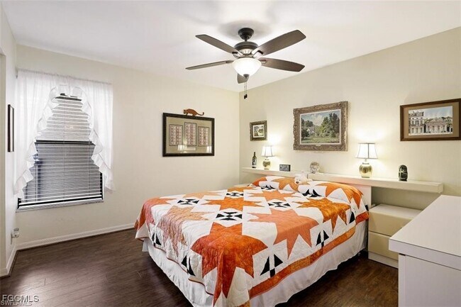 Building Photo - 5905 Trailwinds Dr